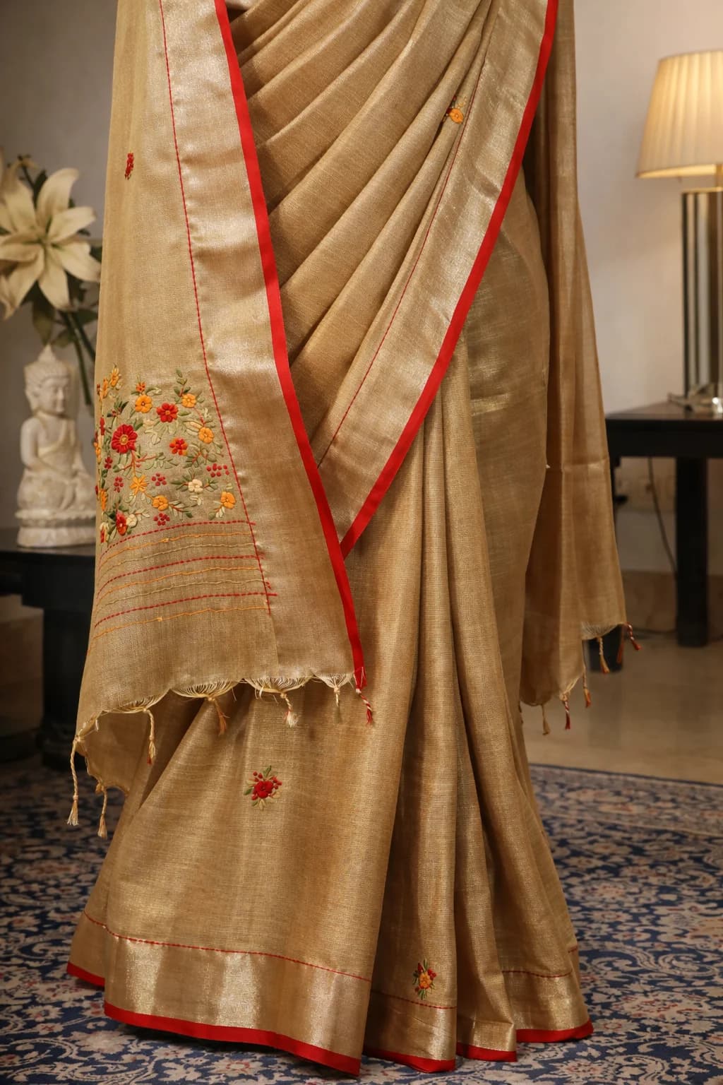 Gold Linen Tissue Hand Thread Work Saree